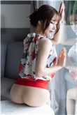 美女乳汁